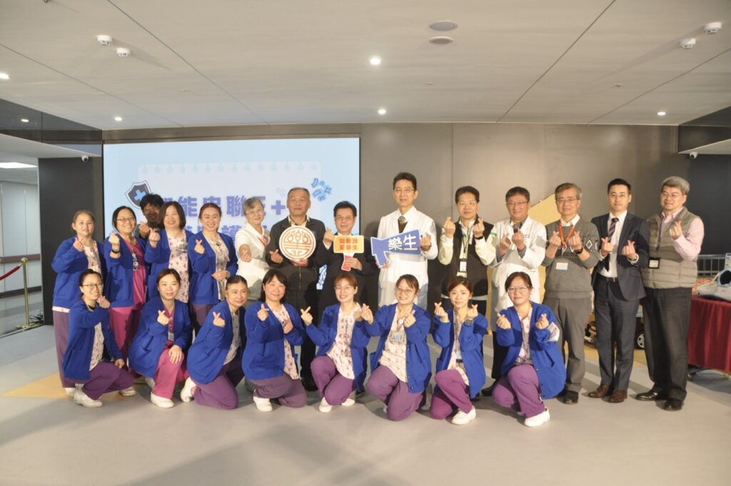 樂生醫院病房導入智能工具 護理師大讚多了「神隊友」！