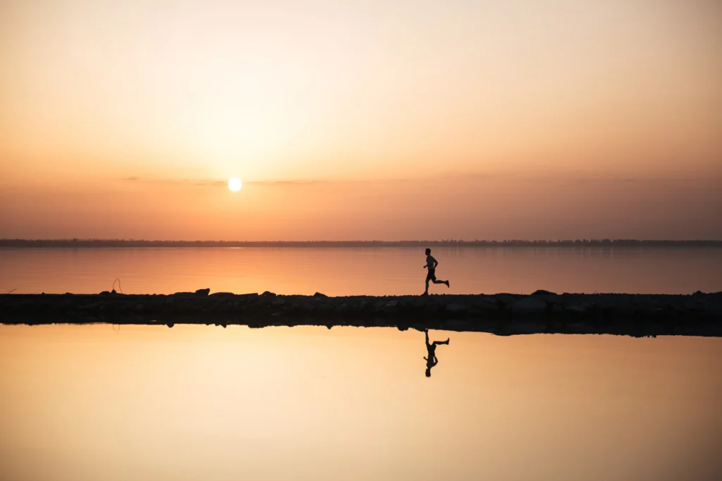 向死而生是什麼？海德格哲學到李開復抗癌書寫，帶你看懂死亡意識如何改變人生選擇