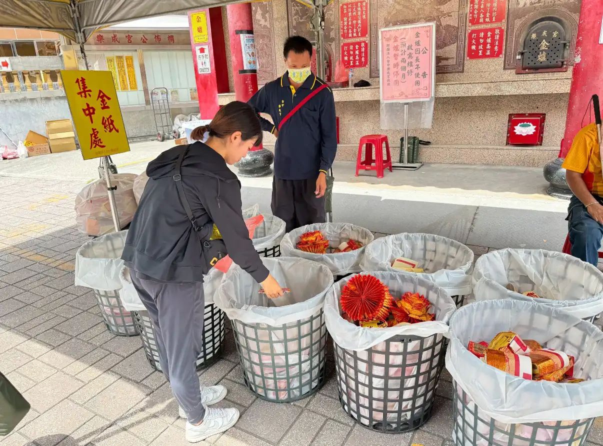 台中推低碳祭祀有成 宮廟紙錢用量7年減近七成
