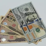 日圓走弱帶動換匯潮公股銀估下半年低檔震盪