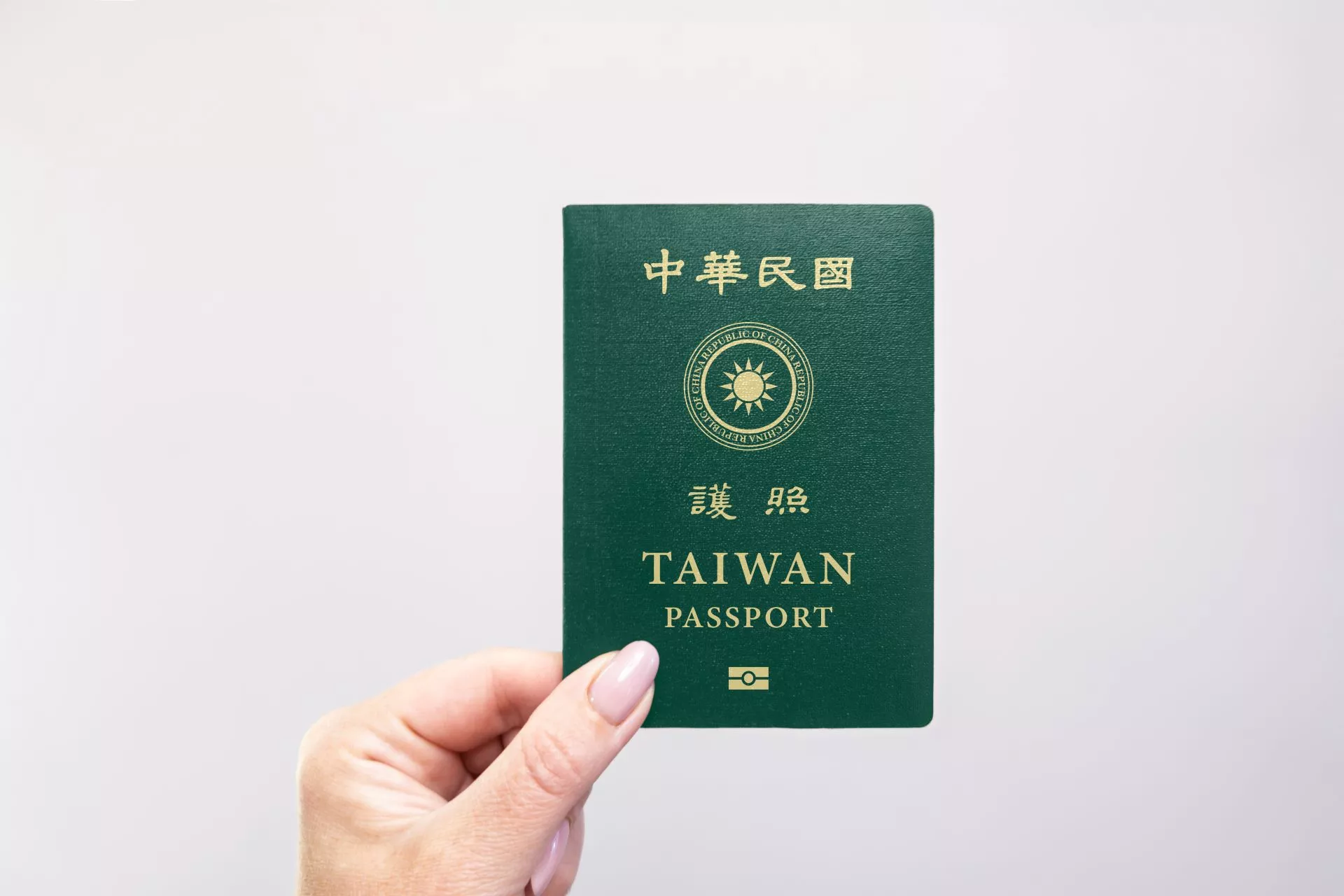 台旅客烏干達入境遭要求持中國護照 IPAC籲停止政治性限制