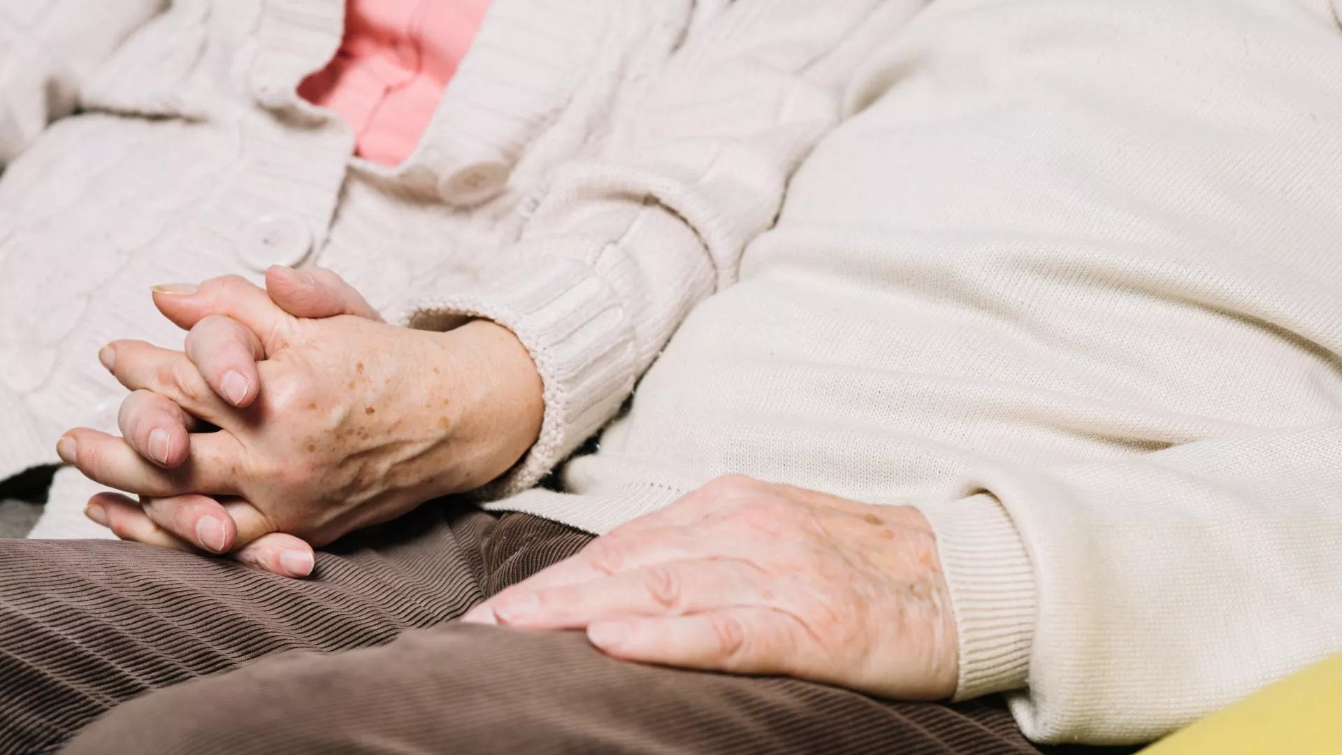 全球人口結構大翻轉！65歲以上人口首度超越5歲以下幼兒　少子化加速老化
