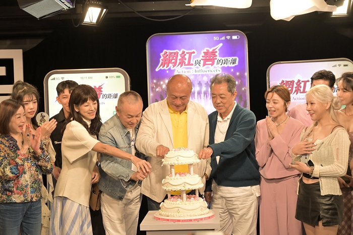 曾國城遭伍宗德爆料「奪走兩個第一次」！公益節目狂吸500萬觀看