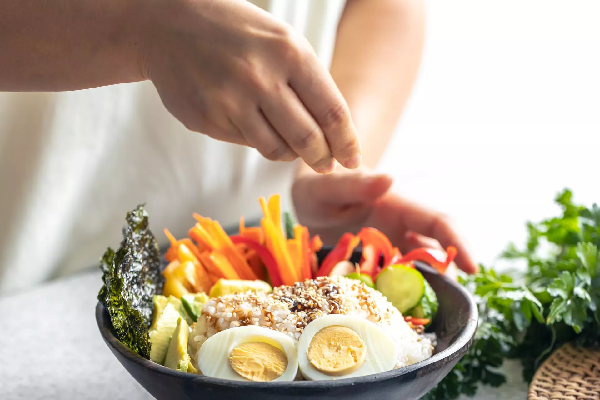 肝癌4期抗癌17年！70歲教授分享早餐習慣 蔬果、全穀物天天吃